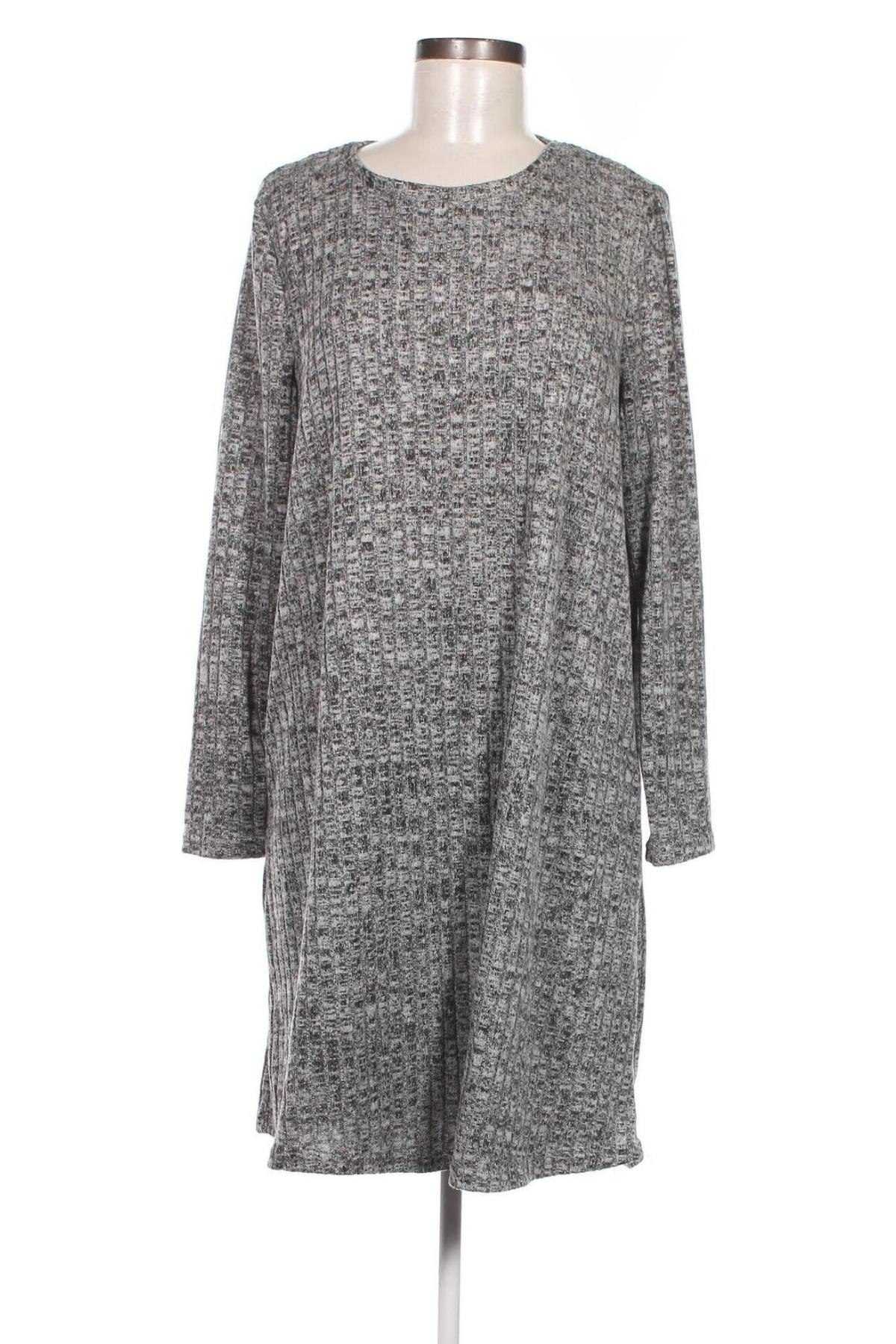 Kleid Janina, Größe XL, Farbe Grau, Preis € 8,07