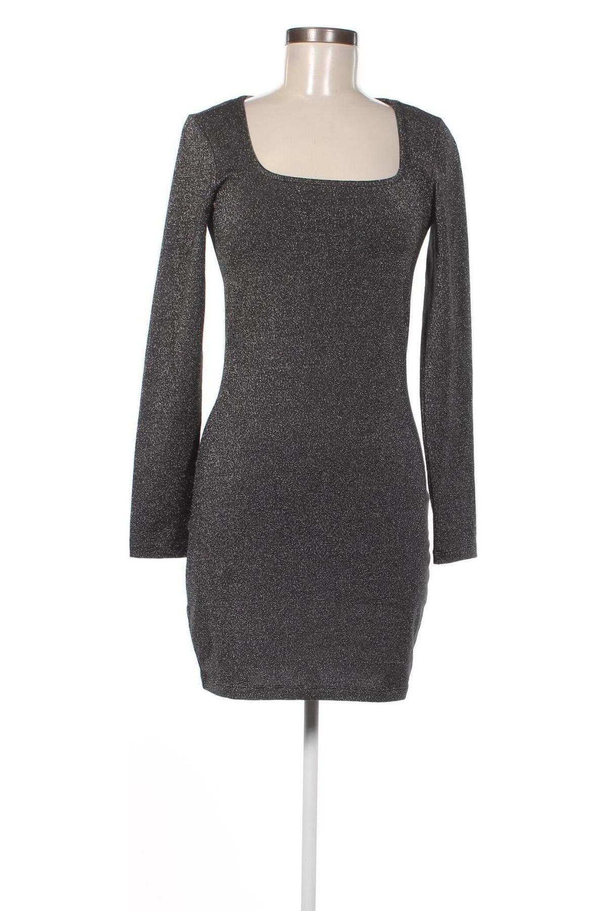 Kleid ONLY, Größe M, Farbe Silber, Preis € 8,57