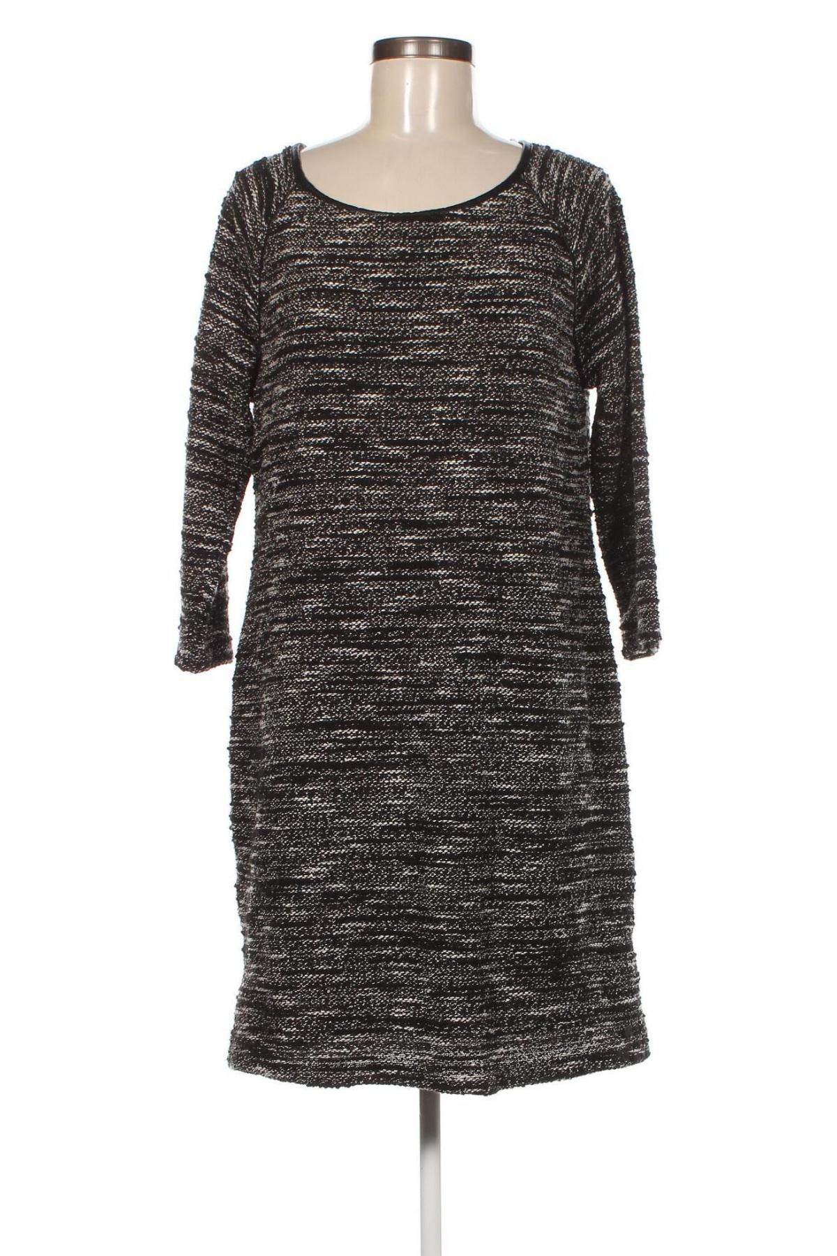 Kleid Q/S by S.Oliver, Größe XL, Farbe Schwarz, Preis € 13,75