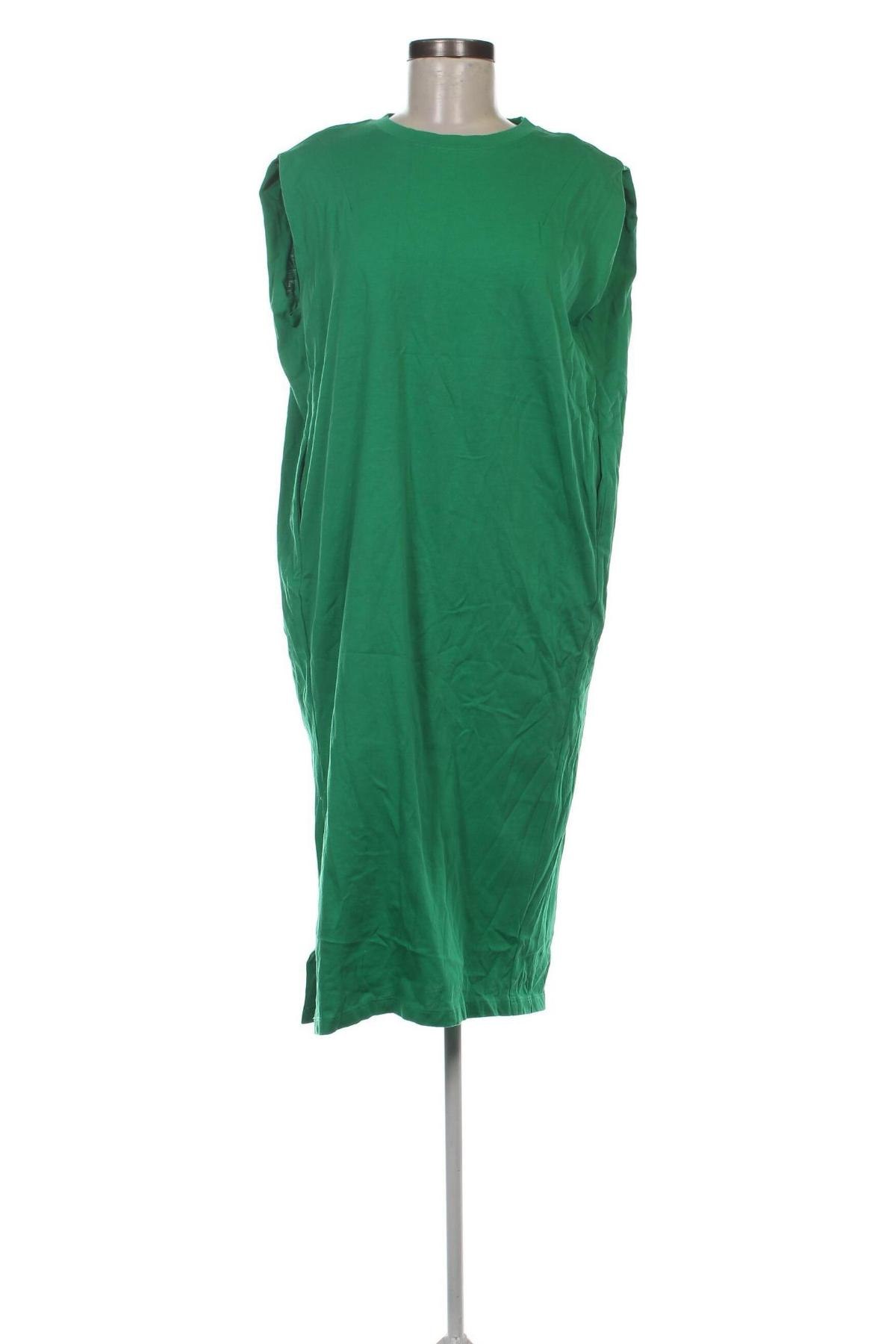 Kleid Urban Revivo, Größe S, Farbe Grün, Preis 6,68 €