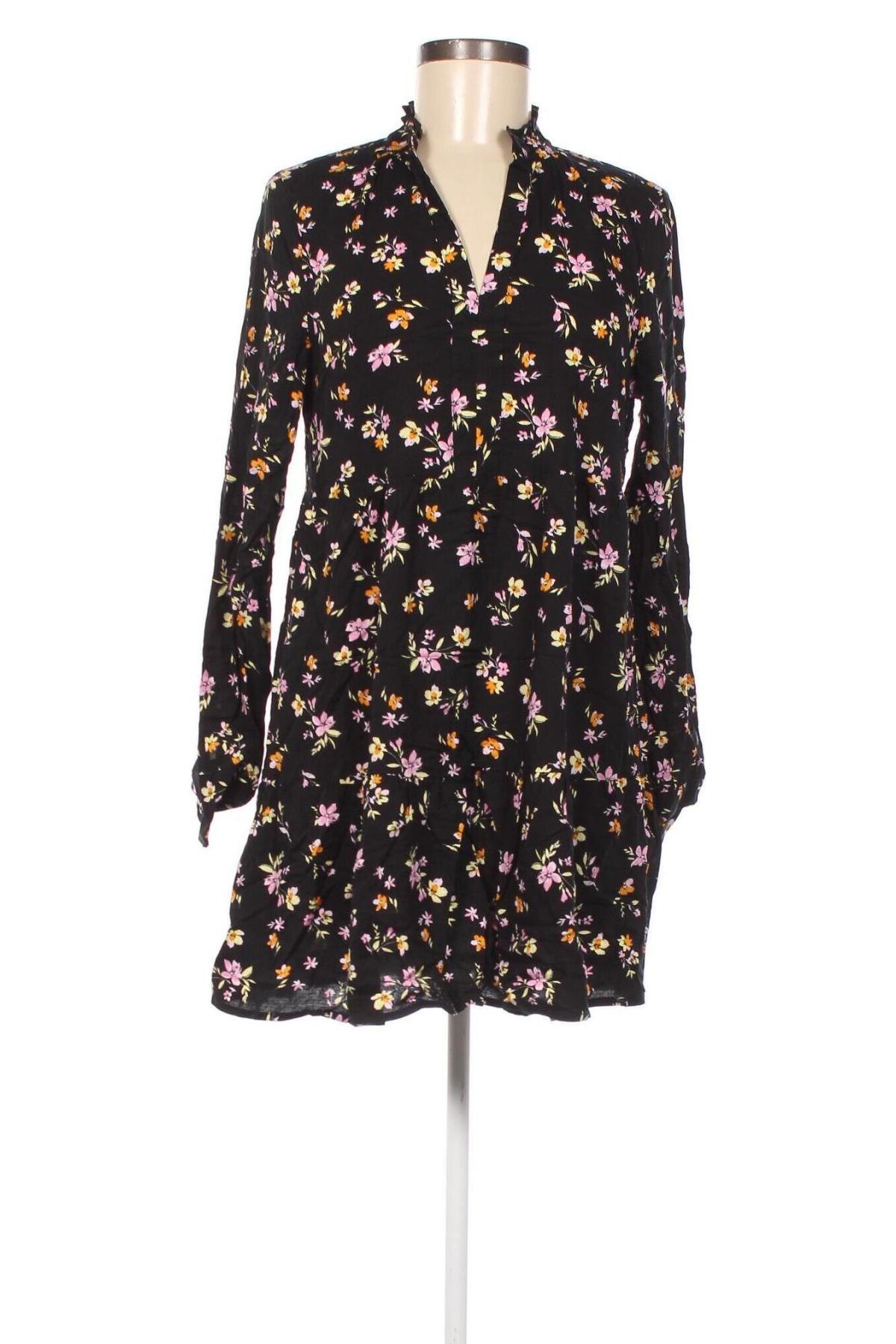Kleid Vero Moda, Größe S, Farbe Schwarz, Preis € 4,51