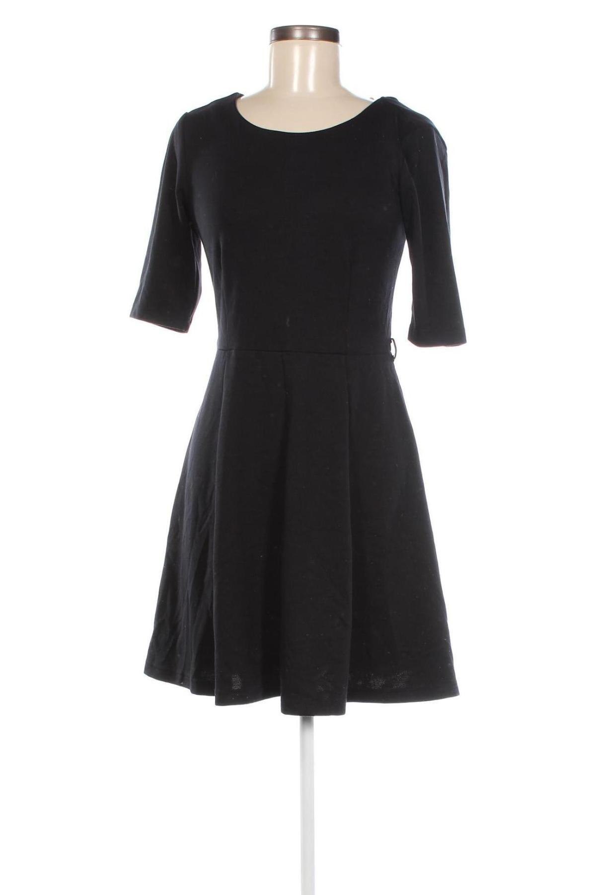 Rochie Vero Moda, Mărime M, Culoare Negru, Preț 88,82 Lei