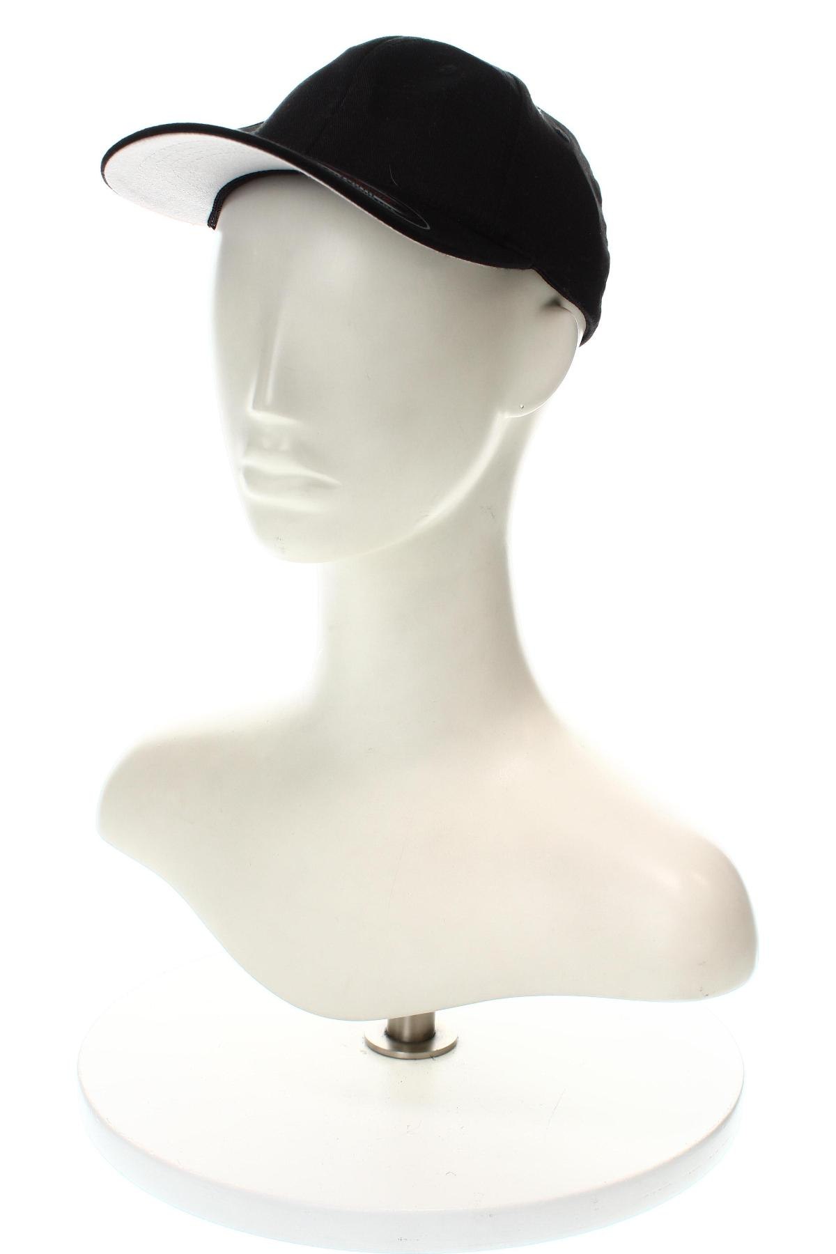 Mütze Flexfit, Farbe Schwarz, Preis € 16,01