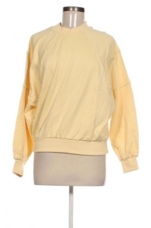 Damen Shirt A Lot Less x About You, Größe L, Farbe Gelb, Preis 63,99 €