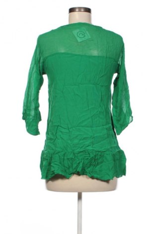 Damen Shirt Angela Davis, Größe L, Farbe Grün, Preis € 28,99