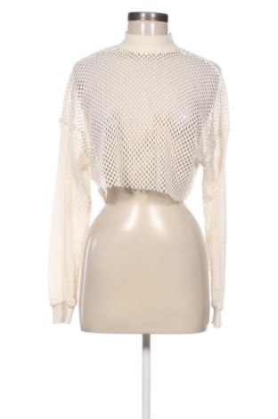 Damen Shirt Bershka, Größe S, Farbe Ecru, Preis € 15,84
