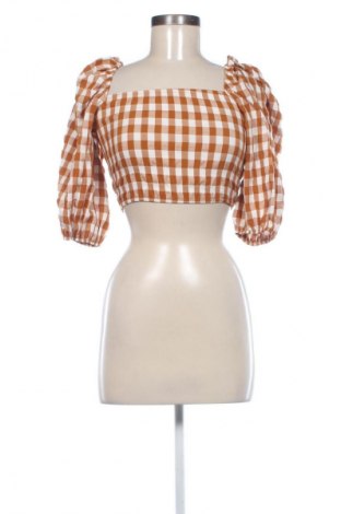 Damen Shirt Bershka, Größe S, Farbe Mehrfarbig, Preis 18,47 €