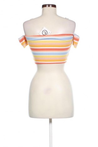 Damen Shirt Bershka, Größe M, Farbe Mehrfarbig, Preis 9,62 €