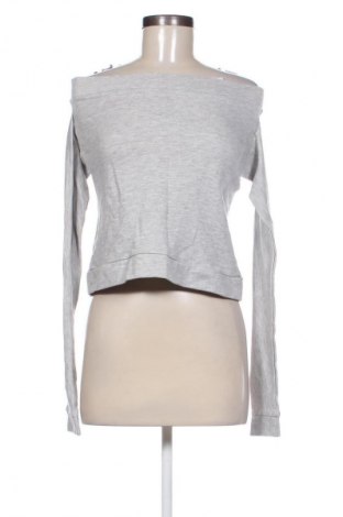 Damen Shirt Bershka, Größe L, Farbe Grau, Preis 9,62 €