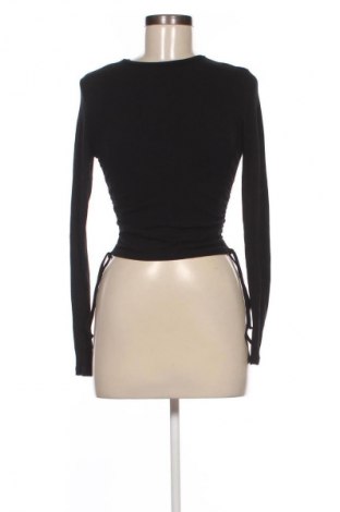 Bluză de femei Edited, Mărime M, Culoare Negru, Preț 110,99 Lei