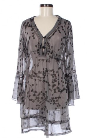 Γυναικεία μπλούζα Gina Tricot, Μέγεθος XL, Χρώμα Πολύχρωμο, Τιμή 10,23 €