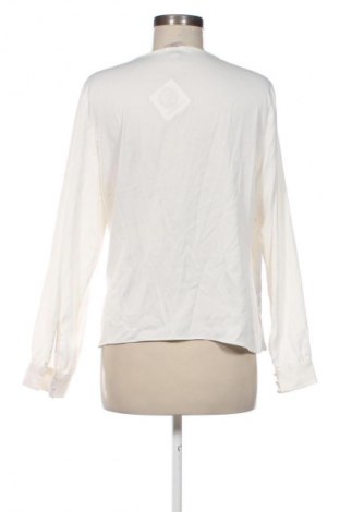 Damen Shirt H&M, Größe XL, Farbe Weiß, Preis 13,99 €