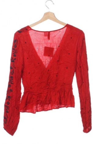Dámská halenka H&M Divided, Velikost XS, Barva Červená, Cena  309,00 Kč