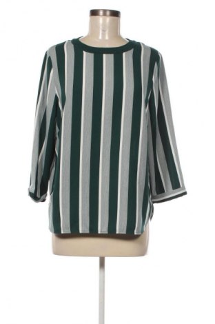 Damen Shirt In Wear, Größe M, Farbe Mehrfarbig, Preis 33,99 €