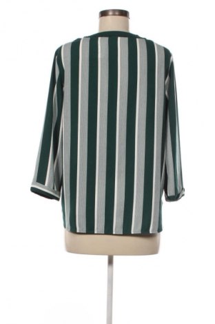 Damen Shirt In Wear, Größe M, Farbe Mehrfarbig, Preis 33,99 €