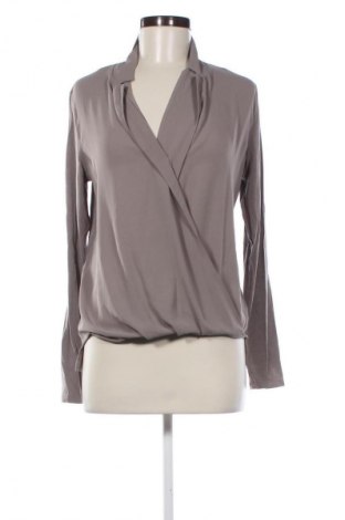 Bluză de femei Intimissimi, Mărime M, Culoare Bej, Preț 48,07 Lei