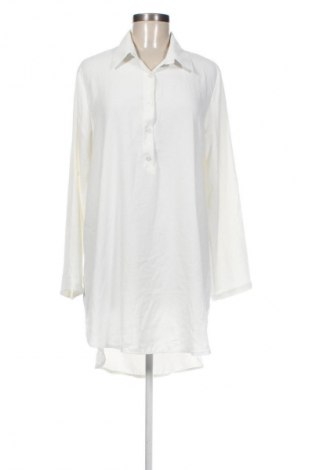 Bluzka damska NEW COLLECTION, Rozmiar XXL, Kolor Biały, Cena 111,99 zł