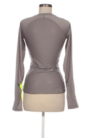 Damen Shirt Nike, Größe S, Farbe Grau, Preis € 23,99