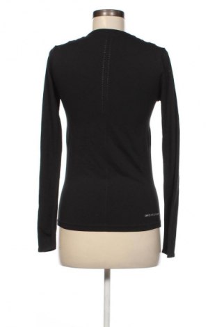 Damen Shirt Nike, Größe M, Farbe Schwarz, Preis 23,99 €