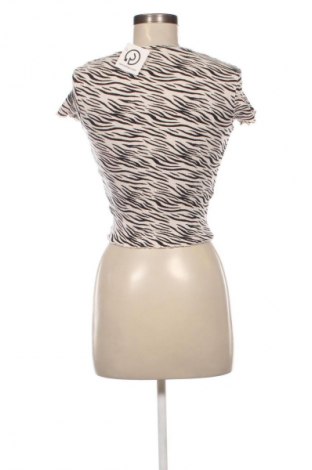 Damen Shirt Pull&Bear, Größe M, Farbe Mehrfarbig, Preis € 9,99