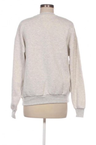 Γυναικεία μπλούζα Pull&Bear, Μέγεθος S, Χρώμα Γκρί, Τιμή 19,99 €