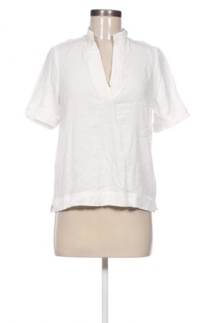 Damen Shirt Selected Femme, Größe M, Farbe Weiß, Preis 20,97 €