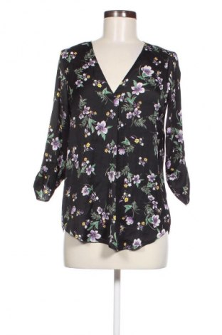 Damen Shirt Stradivarius, Größe M, Farbe Mehrfarbig, Preis 13,99 €