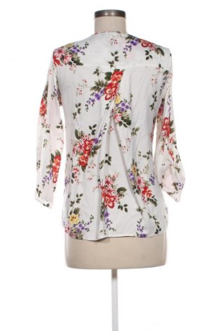 Damen Shirt Stradivarius, Größe S, Farbe Mehrfarbig, Preis 13,99 €