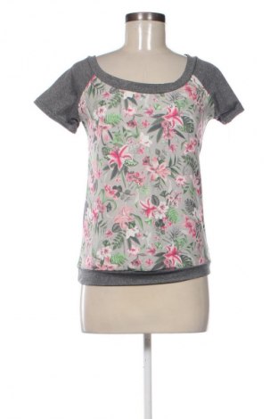 Bluză de femei Unbranded, Mărime M, Culoare Multicolor, Preț 48,47 Lei