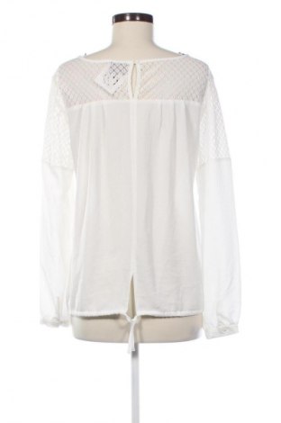 Damen Shirt Vero Moda, Größe M, Farbe Weiß, Preis € 13,99