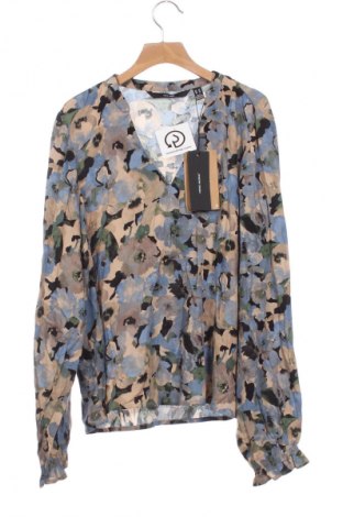 Damen Shirt Vero Moda, Größe XS, Farbe Mehrfarbig, Preis 27,70 €
