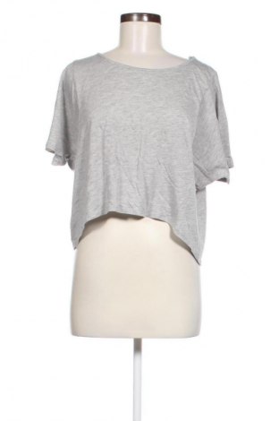 Damen Shirt Zara Trafaluc, Größe M, Farbe Grau, Preis 27,67 €