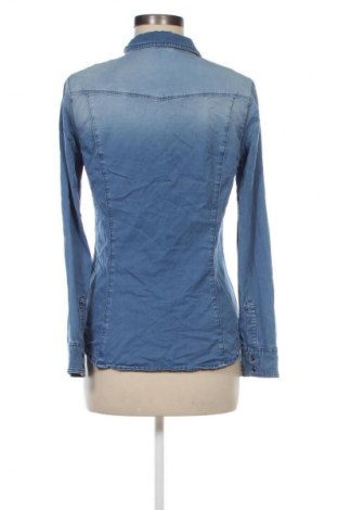Damenbluse Cross, Größe M, Farbe Blau, Preis 21,05 €