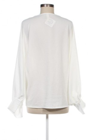 Damenbluse NEW COLLECTION, Größe M, Farbe Weiß, Preis 28,99 €