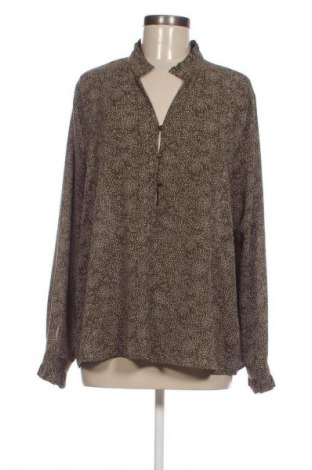 Damenbluse VRS, Größe XXL, Farbe Mehrfarbig, Preis 17,99 €