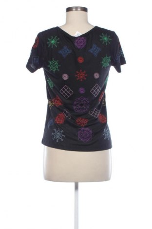 Damen T-Shirt Desigual, Größe S, Farbe Mehrfarbig, Preis 31,68 €
