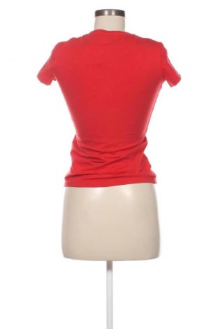 Damski T-shirt Guess, Rozmiar S, Kolor Czerwony, Cena 104,99 zł