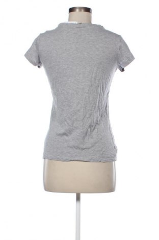 Γυναικείο t-shirt Hummel, Μέγεθος S, Χρώμα Γκρί, Τιμή 9,51 €