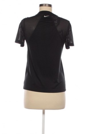 Damen T-Shirt Nike, Größe S, Farbe Schwarz, Preis € 20,39