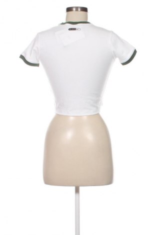 Damen T-Shirt Nike, Größe M, Farbe Weiß, Preis 42,99 €