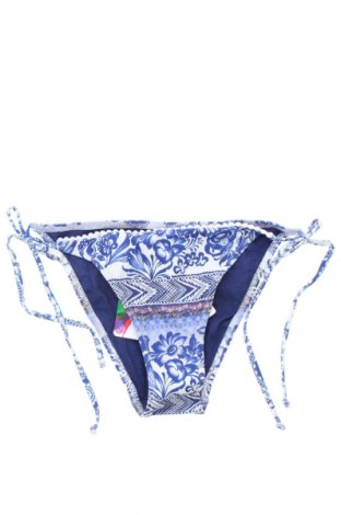 Costum de baie de damă Desigual, Mărime M, Culoare Multicolor, Preț 158,00 Lei