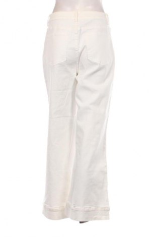 Dámske džínsy  ABOUT YOU x Iconic by Tatiana Kucharova, Veľkosť M, Farba Biela, Cena  54,95 €