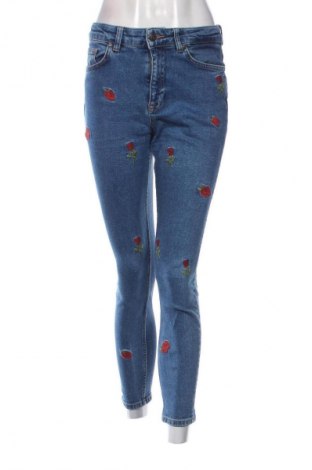 Damskie jeansy Bershka, Rozmiar S, Kolor Kolorowy, Cena 66,67 zł