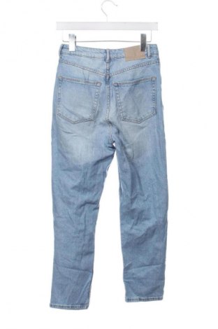 Dámske džínsy  Bershka, Veľkosť XS, Farba Modrá, Cena  16,95 €