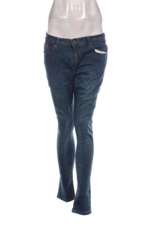 Damen Jeans Bershka, Größe L, Farbe Blau, Preis € 20,99