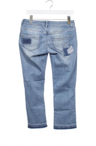 Damskie jeansy Bershka, Rozmiar M, Kolor Niebieski, Cena 43,99 zł