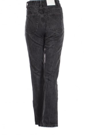 Dámske džínsy  Bershka, Veľkosť S, Farba Sivá, Cena  14,91 €