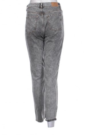 Női farmernadrág Bershka, Méret S, Szín Szürke, Ár 5 802 Ft