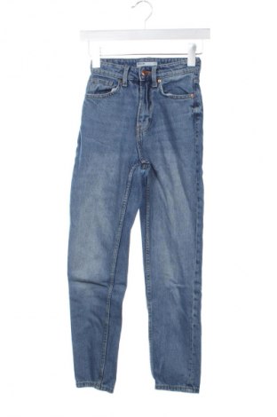 Damskie jeansy Bershka, Rozmiar XXS, Kolor Niebieski, Cena 69,68 zł