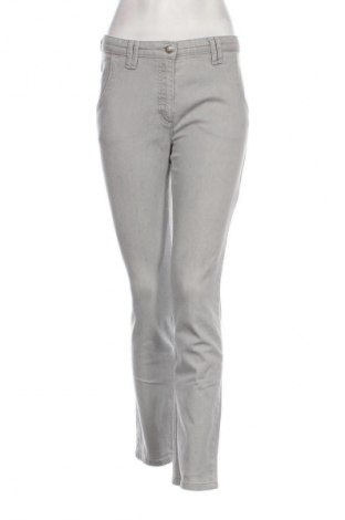 Damen Jeans Betty Barclay, Größe M, Farbe Grau, Preis 27,99 €